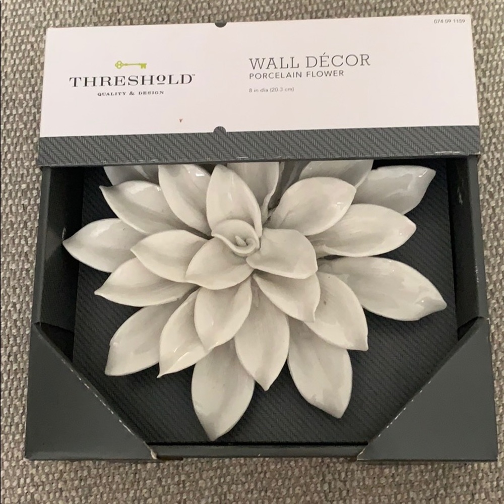 Threshold Porcelain Flower